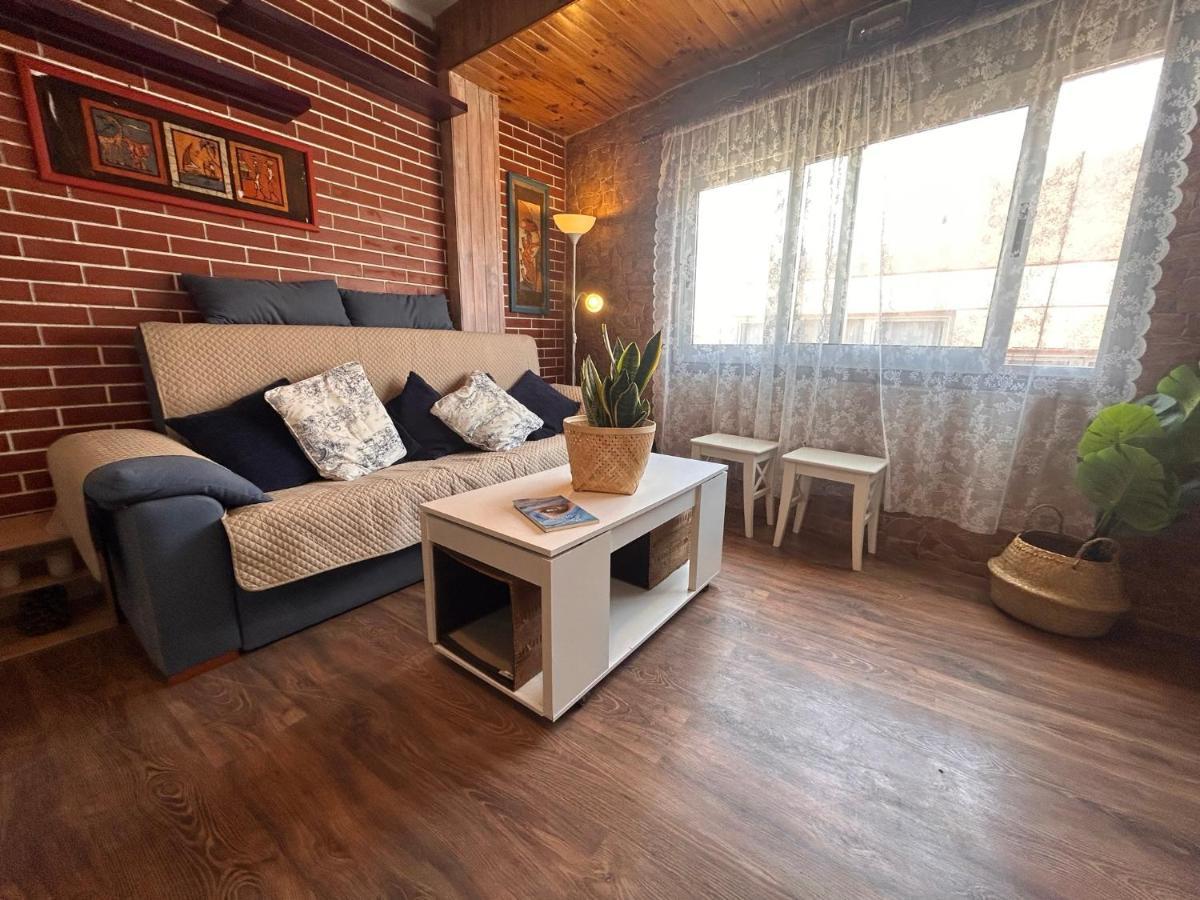 Alquilaencanarias Medano Lugar De Encuentro El Médano Exterior foto