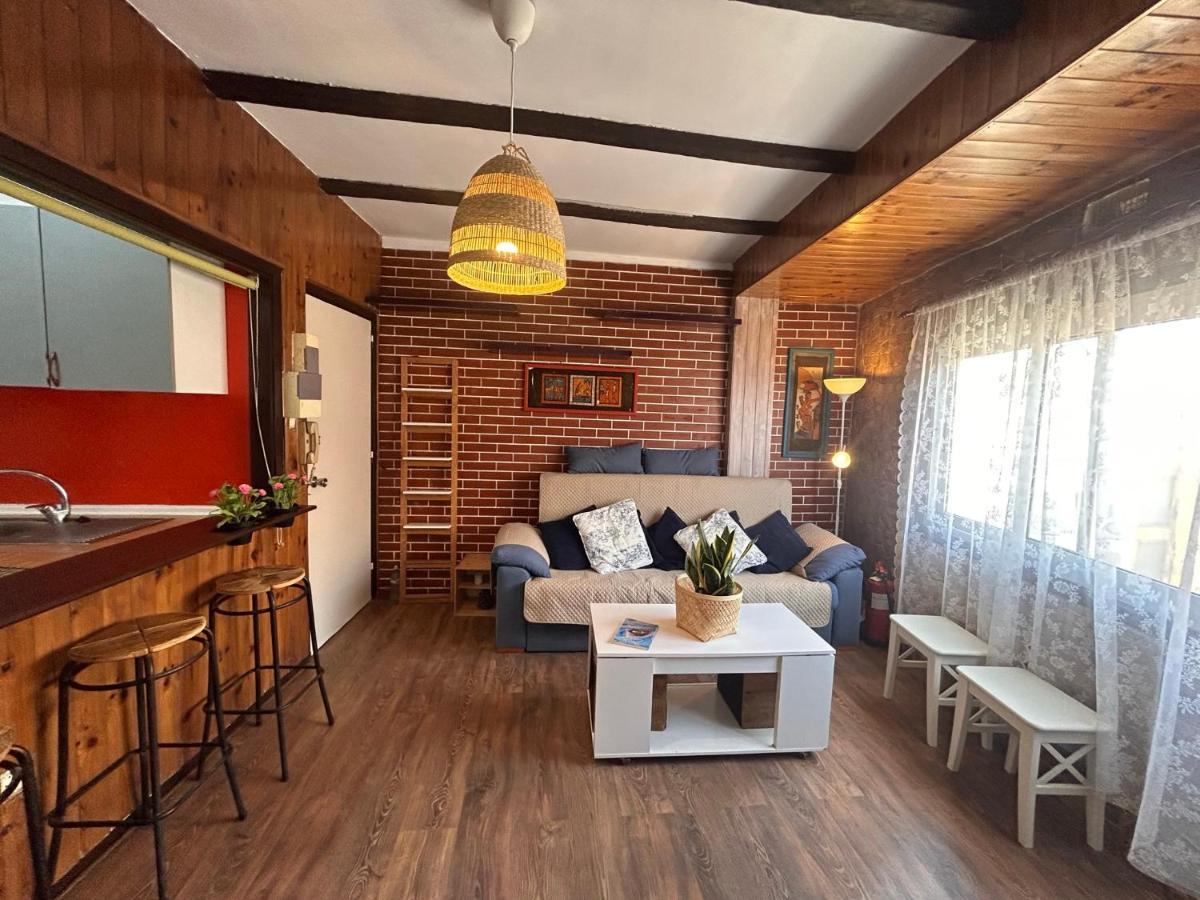Alquilaencanarias Medano Lugar De Encuentro El Médano Exterior foto